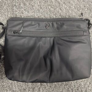 Lulu Black Crossbody Bag